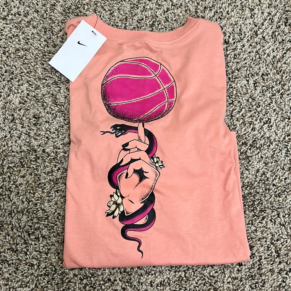 The Nike Tee